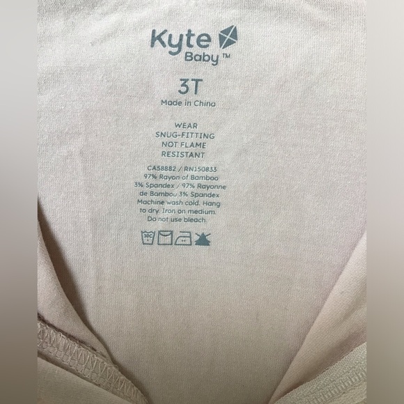 KYTE BABY Zippered Romper | Size 3T - Picture 4 of 4